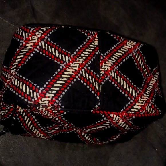 Vera Bradley travel bag - Picture 4 of 7